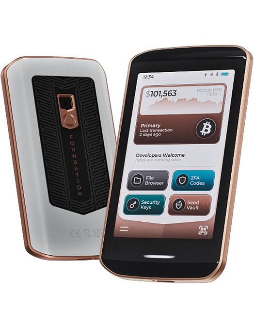 Foundation Devices Passport Prime bela strojna denarnica za Bitcoin