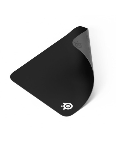 SteelSeries QcK podloga za miško 320 x 274 mm črne barve