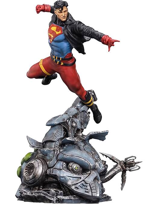 DC Comics Superboy zbirateljski kip 28cm
