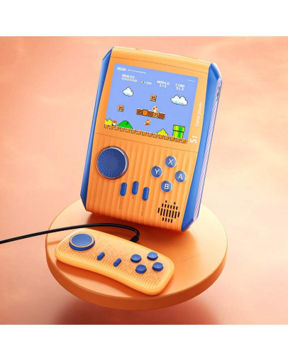 Ročna igralna konzola RetroPlay oranžne barve s 666 igrami