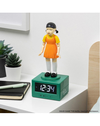 Squid Game Young Hee budilka Paladone